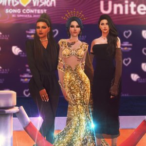 ORANGE CARPET: MOONLIGHT FALLS